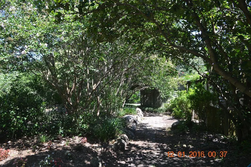 Barney Creek Vineyard Cottages Mount Barney