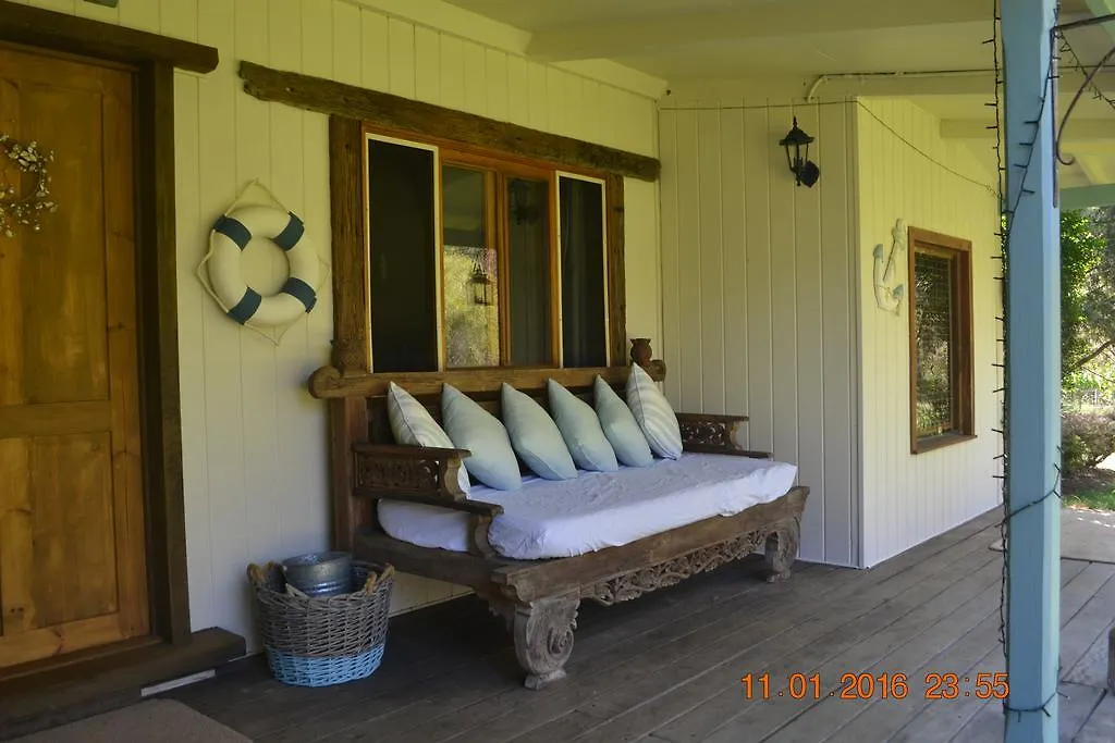 Barney Creek Vineyard Cottages Mount Barney Holiday park