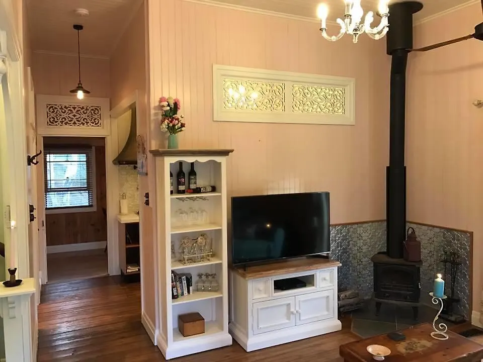 Barney Creek Vineyard Cottages Mount Barney
