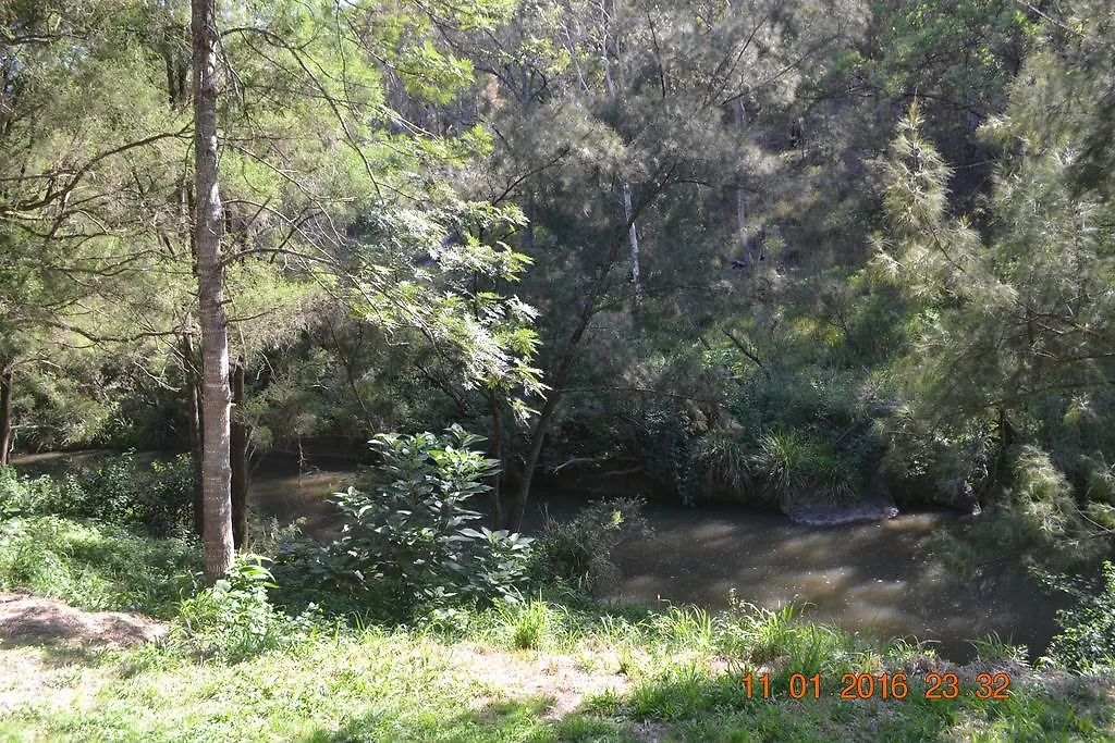 Barney Creek Vineyard Cottages Mount Barney 4*,