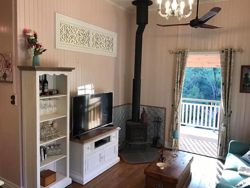 Barney Creek Vineyard Cottages Mount Barney 4*,  Australia