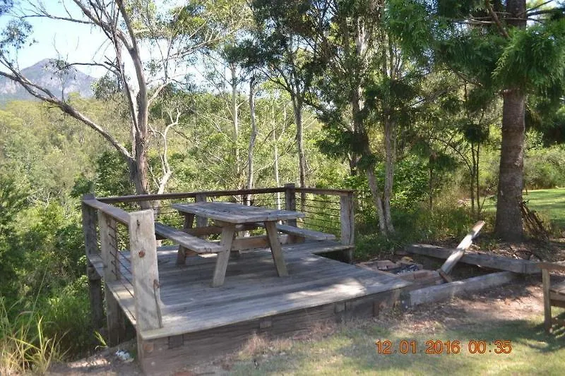 Barney Creek Vineyard Cottages Mount Barney