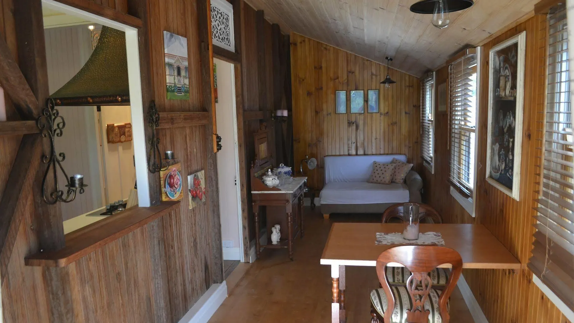 Barney Creek Vineyard Cottages Mount Barney